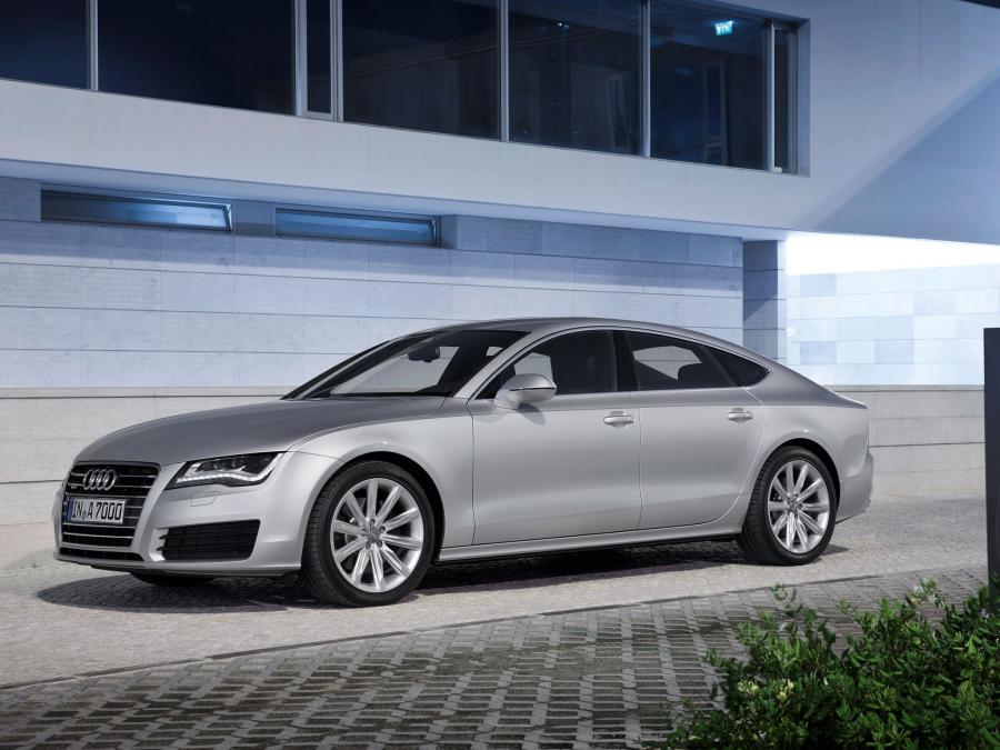  Audi A7 Sportback 3.0 TDI Quattro 2010 года  (фото 27 из 45)